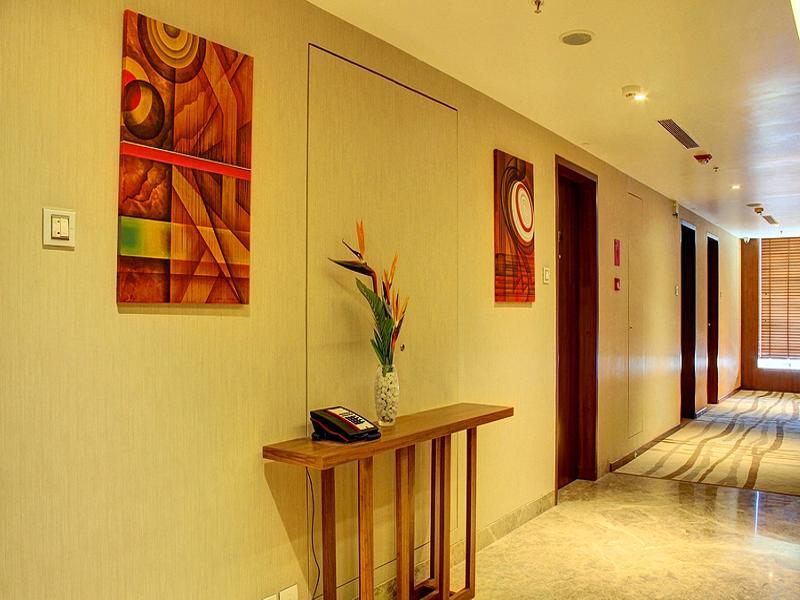 فندق رامادا انكور دوملير بنغالور المظهر الخارجي الصورة